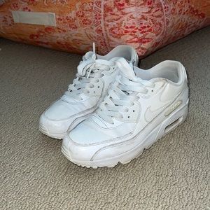 Nike Air Max 90s (Womens size 7) in great condition!